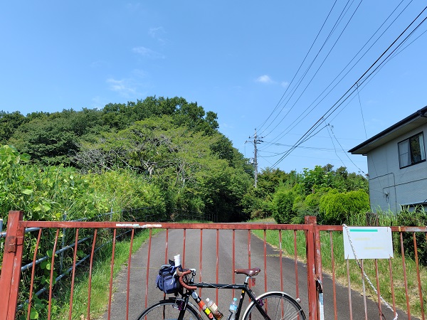 箕輪峠手前ゲート